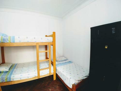 Hostal Explorer's House