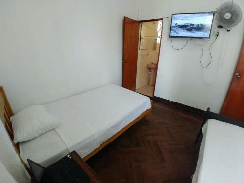 Hostal Explorer's House