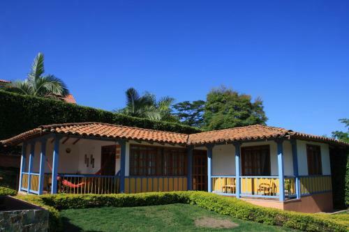 Hostal Villa Flor Blanca