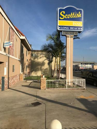 Oak Tree Motel