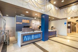 Hotel Holiday Inn Express Orange Beach - On The Beach