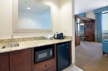Hotel Holiday Inn Express Orange Beach - On The Beach