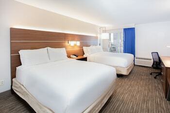 Hotel Holiday Inn Express Orange Beach - On The Beach