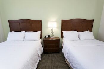 Hotel Holiday Inn Express Orange Beach - On The Beach