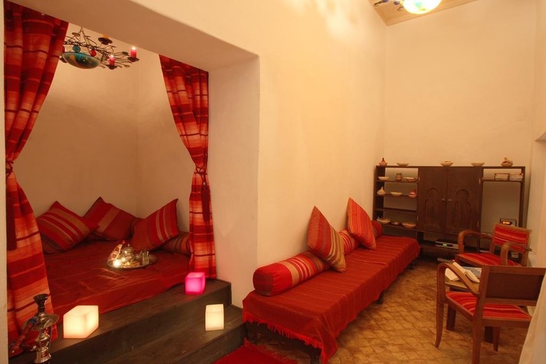 Albergue Riad Dar Bounouar