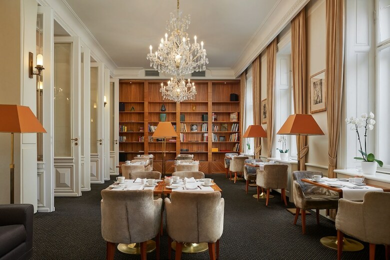 Ventana Hotel Prague