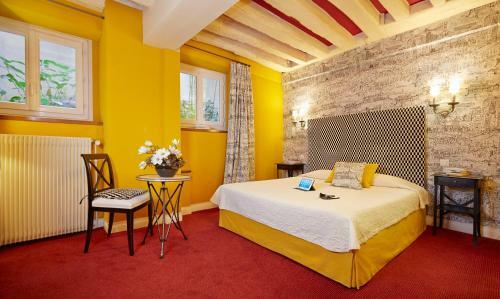 Hotel Beaubourg