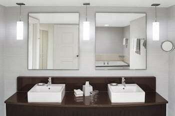 Hotel Le Meridien Arlington