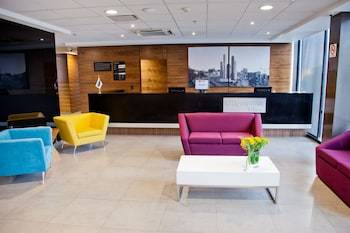 Hotel City Express Plus Satelite