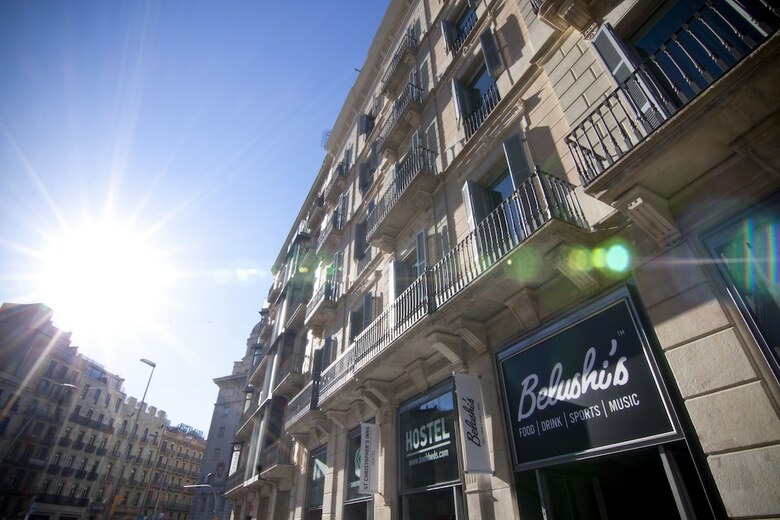 Hostal St Christopher's Inn