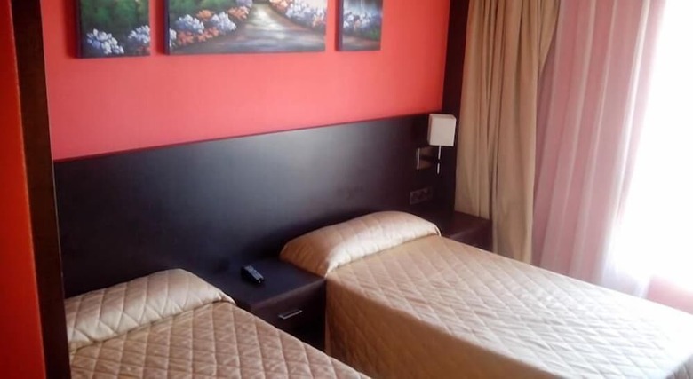 Hotel Cuatro Hermanas