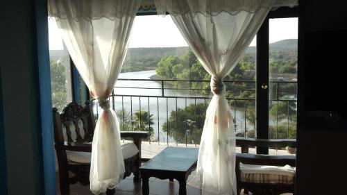 Hotel Rio Vista