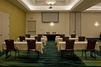 Hotel Springhill Suites By Marriott Huntsville Downtown