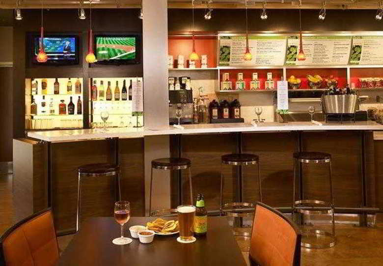 Hotel Courtyard By Marriott Springfield
