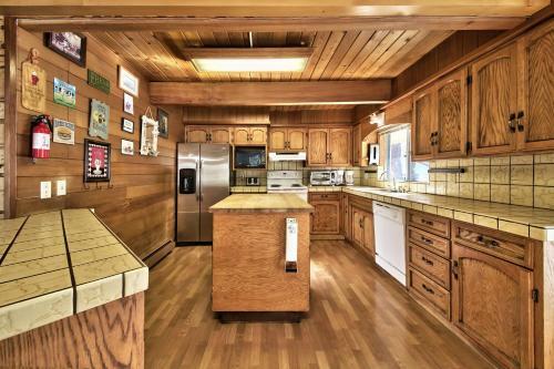 Hodge Podge Lodge By Tahoe Management Services