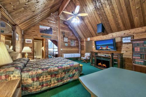 Hodge Podge Lodge By Tahoe Management Services