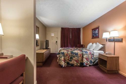 Motel Rodeway Inn Jackson