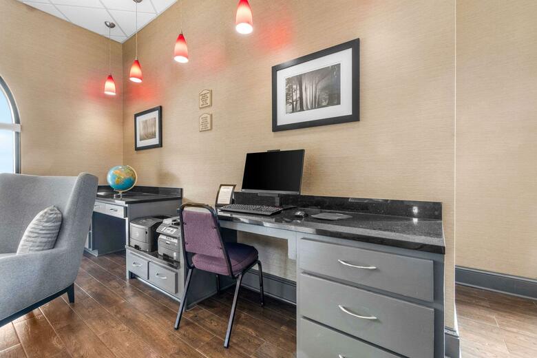 Hotel Comfort Suites Jackson