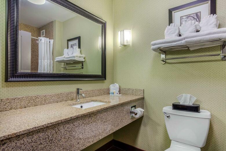 Hotel Comfort Suites Jackson