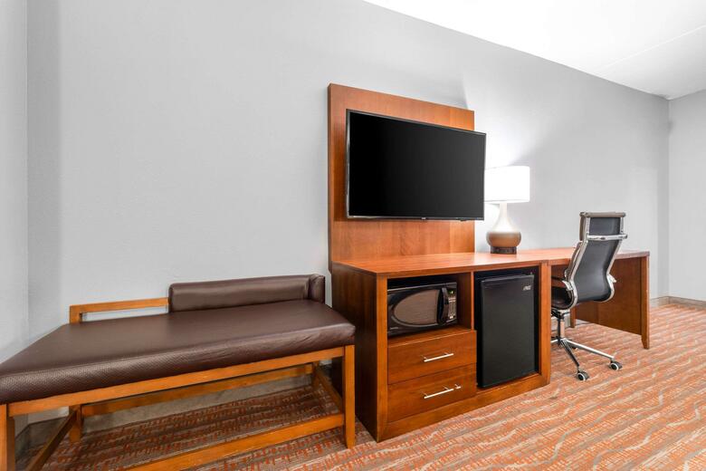 Hotel Comfort Suites Jackson