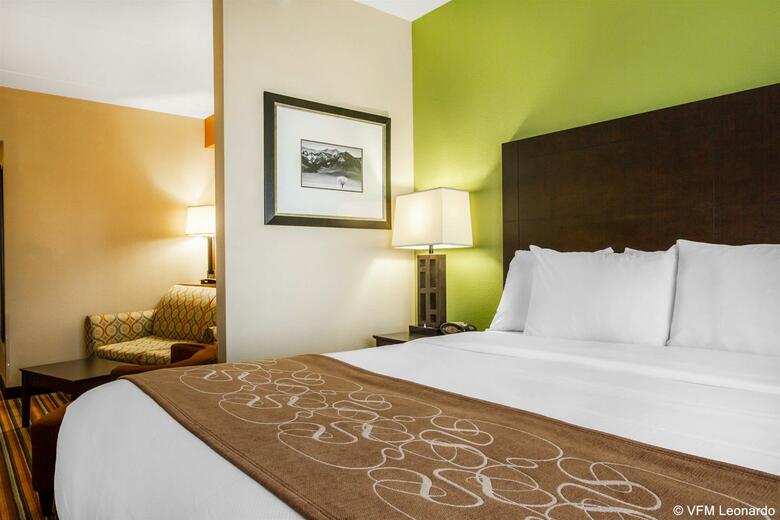 Hotel Comfort Suites Jackson