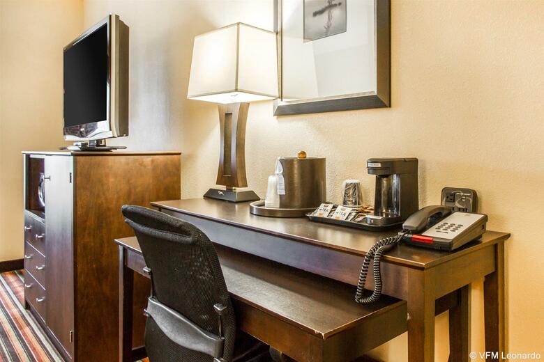 Hotel Comfort Suites Jackson