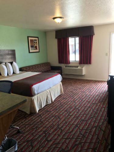 Motel High Five Inn