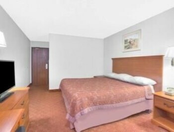 Hotel Super 8 Charlottesville
