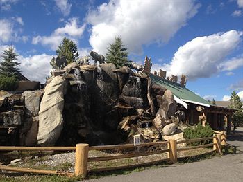 Lodge Hibernation Station