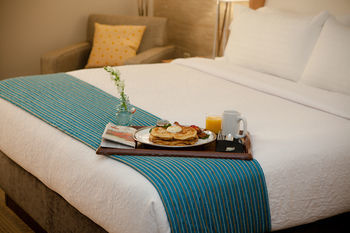 City Hotel & Bistro