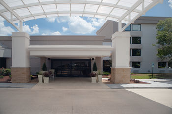City Hotel & Bistro
