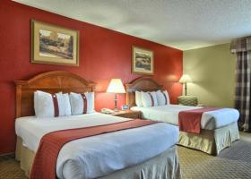 Clarion Hotel