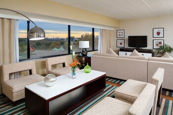 Hotel Hyatt Regency Suites Atlanta Northwest
