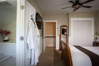 Bed & Breakfast Craftsman Inn