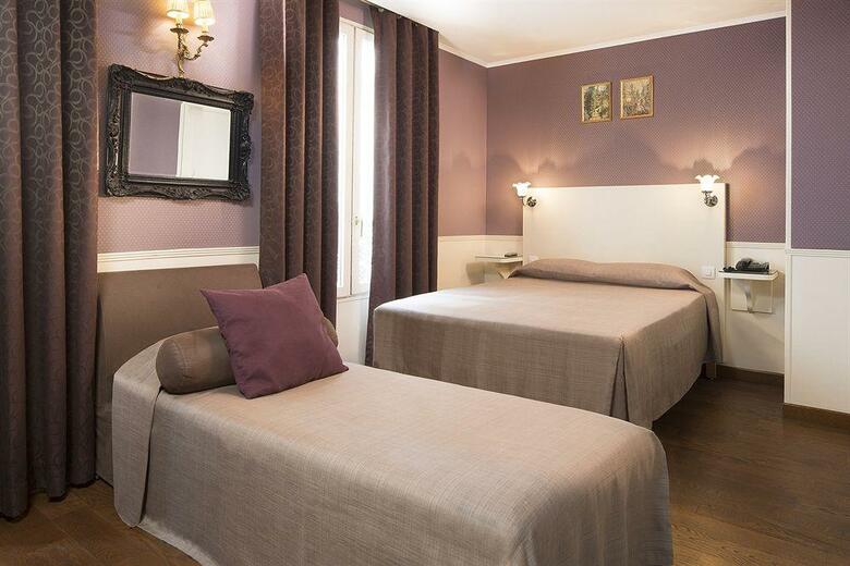 Hotel H�tel De La Tour Eiffel