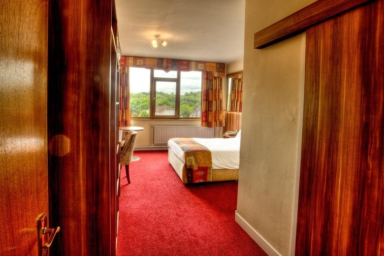 West County Hotel