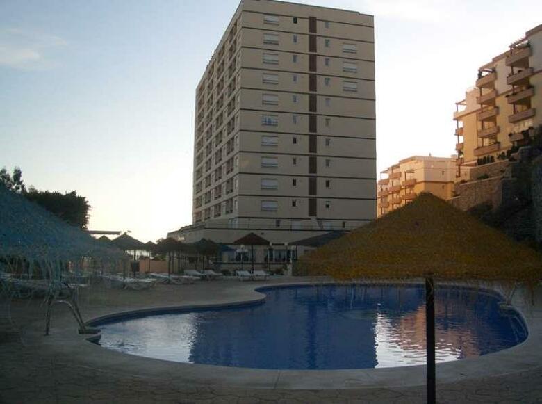 Aparthotel First Flatotel International