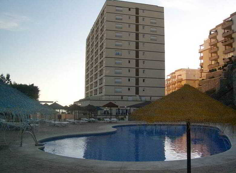 Aparthotel First Flatotel International