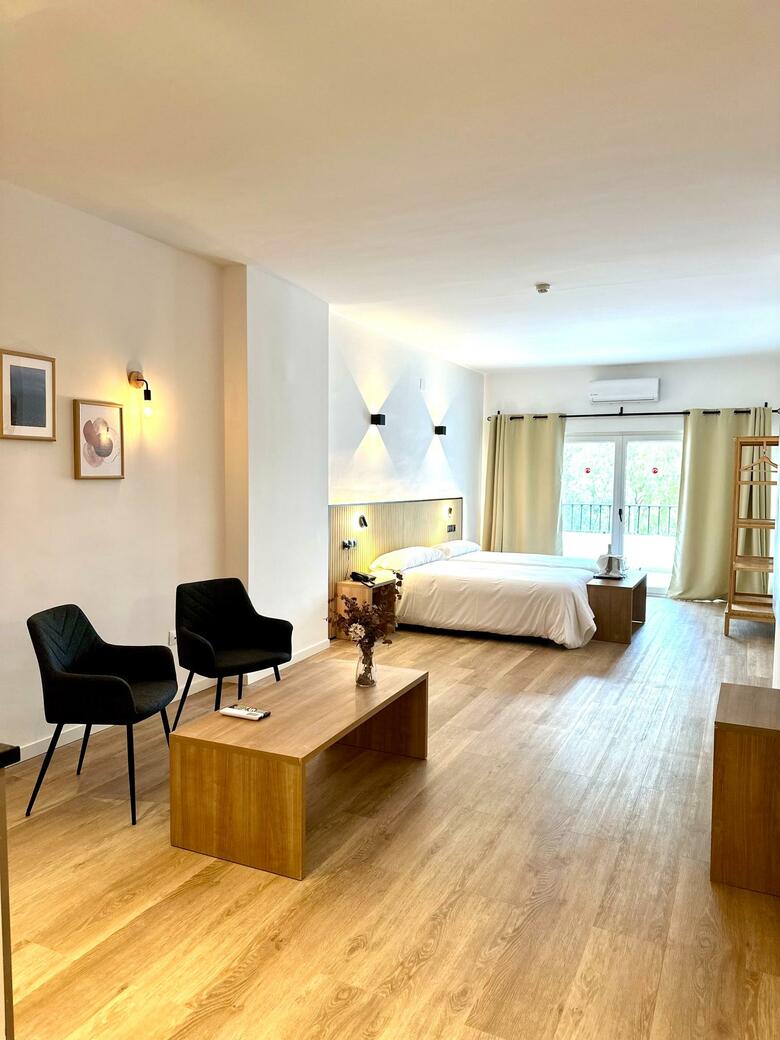 Aparthotel First Flatotel International