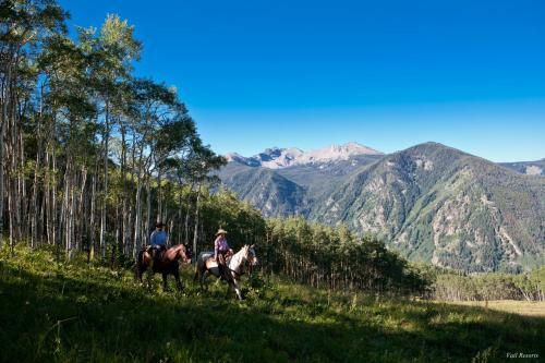 Hotel Poste Montane Lodge By East West Resorts