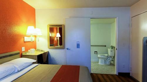 Motel 6 Chico
