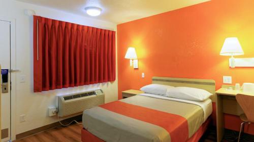 Motel 6 Chico