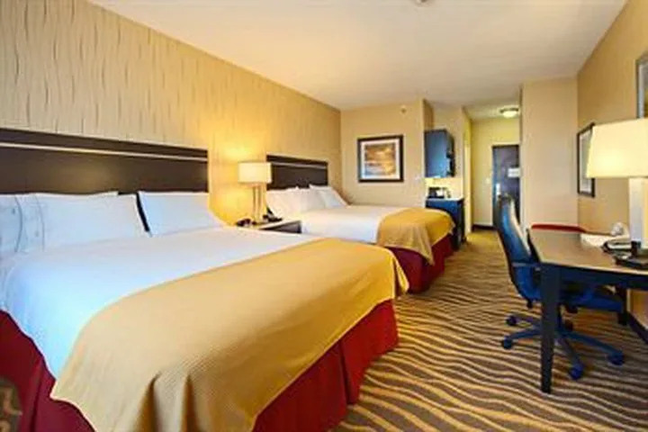 Holiday Inn Express Hotels Cotulla