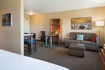 Hotel Towneplace Suites By Marriott Chicago Naperville