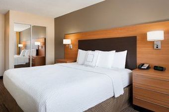 Hotel Towneplace Suites By Marriott Chicago Naperville