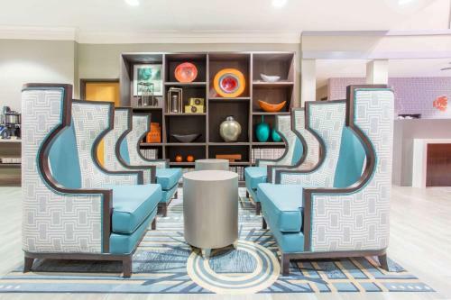 Hotel Hawthorn Suites By Wyndham Livermore
