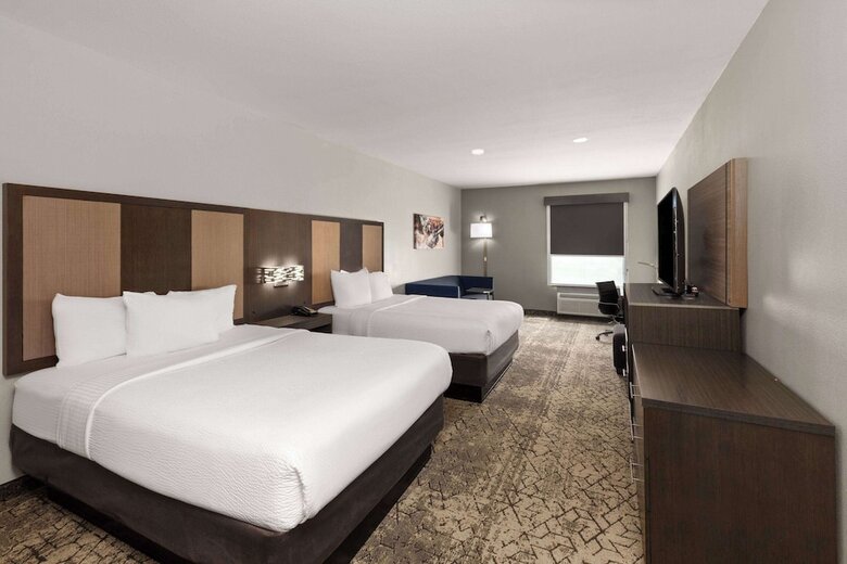 Hotel La Quinta Inn & Suites Mcalester