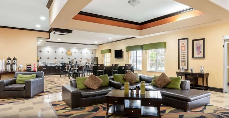 Hotel La Quinta Inn & Suites Mcalester