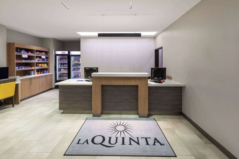 Hotel La Quinta Inn & Suites Mcalester