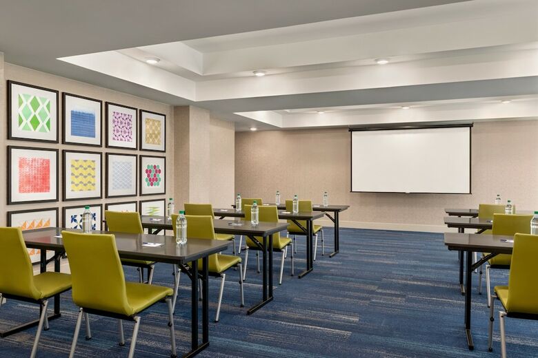 Holiday Inn Express Hotel & Suites Mcalester